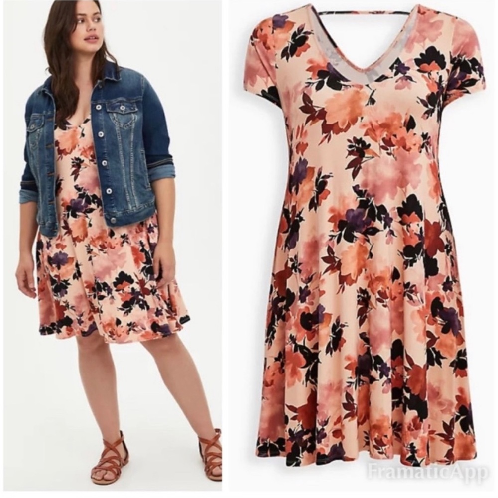 TORRID supersoft floral dress size 2XL NWT